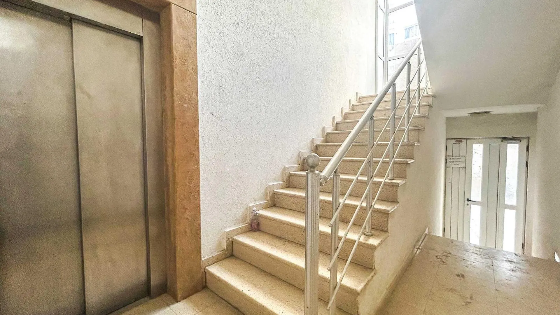1 Bedroom 578 Durres Albania